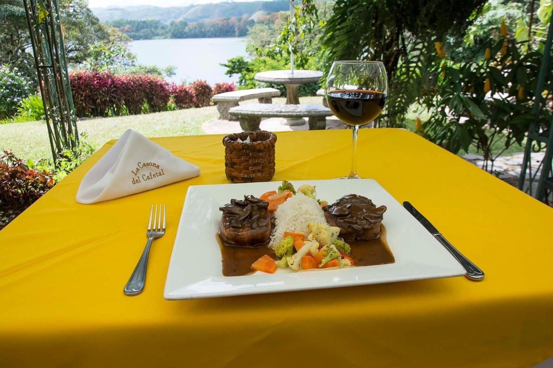 Hotel Boutique Casona Del Cafetal And Lakeside Restaurant Cachí 외부 사진